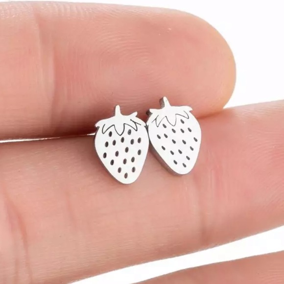 GELRY Jewelry - STRAWBERRY ♡ SILVER Stainless Steel Earrings GIFT